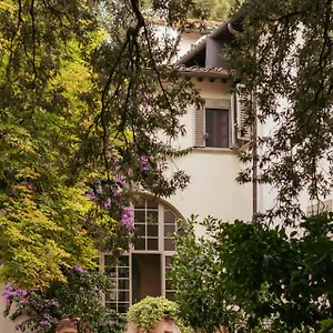 https://villa-dianella.it-tuscanyhotel.com